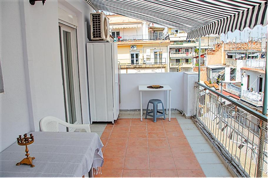 Kassandrou Suite Hot Tub-Jakuzzi - 2 Bedrooms - Big Balcony - Center Thessaloniki Exterior photo