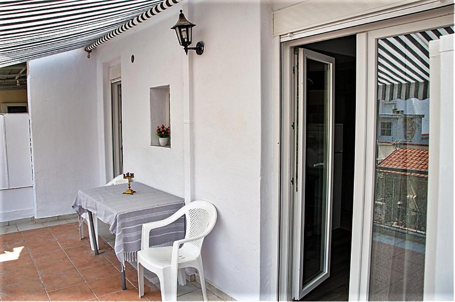 Kassandrou Suite Hot Tub-Jakuzzi - 2 Bedrooms - Big Balcony - Center Thessaloniki Exterior photo